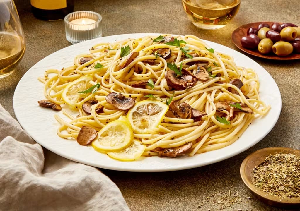 Lemon Linguine with Mushrooms